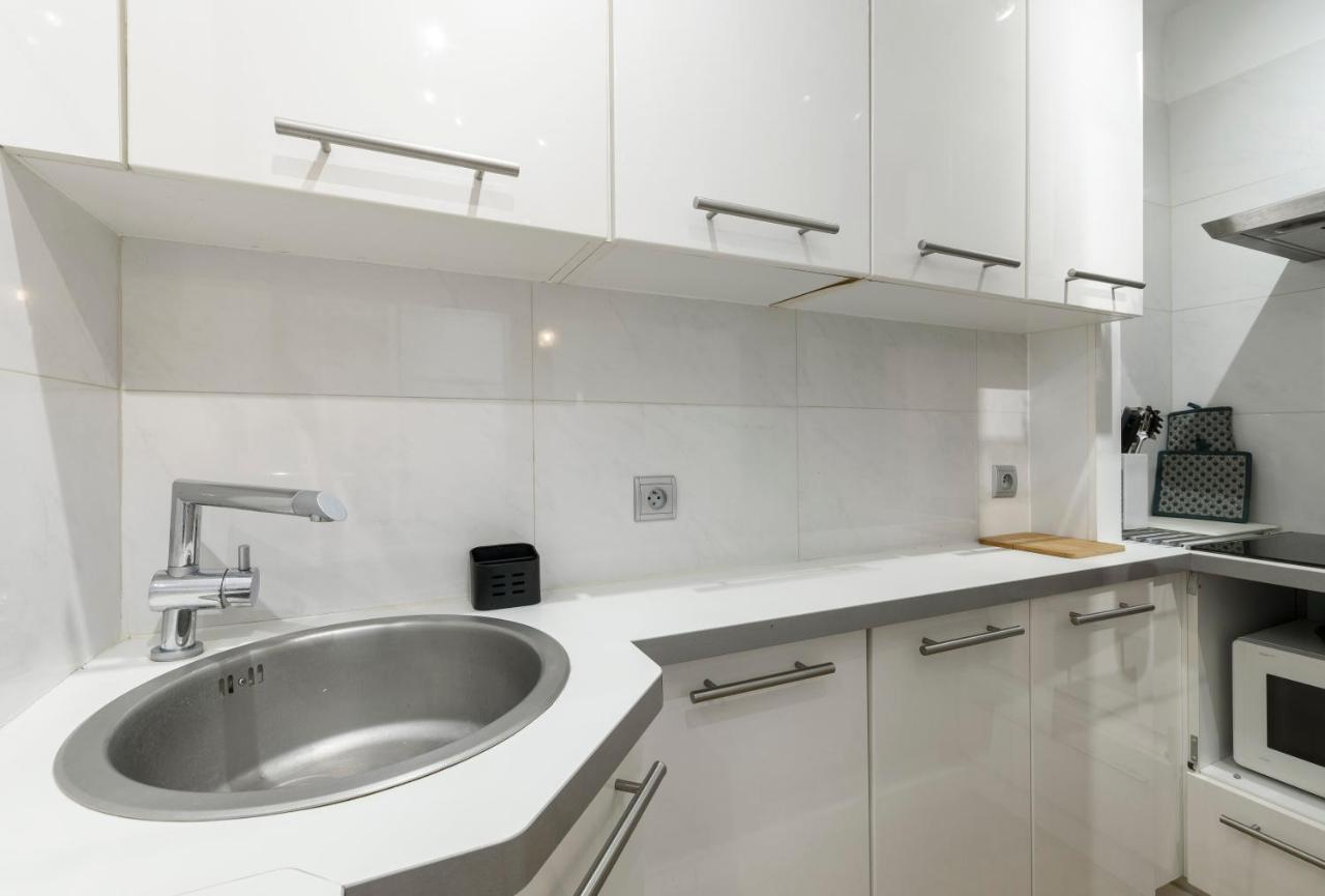 Host Inn Sweet Croisette Канны Экстерьер фото